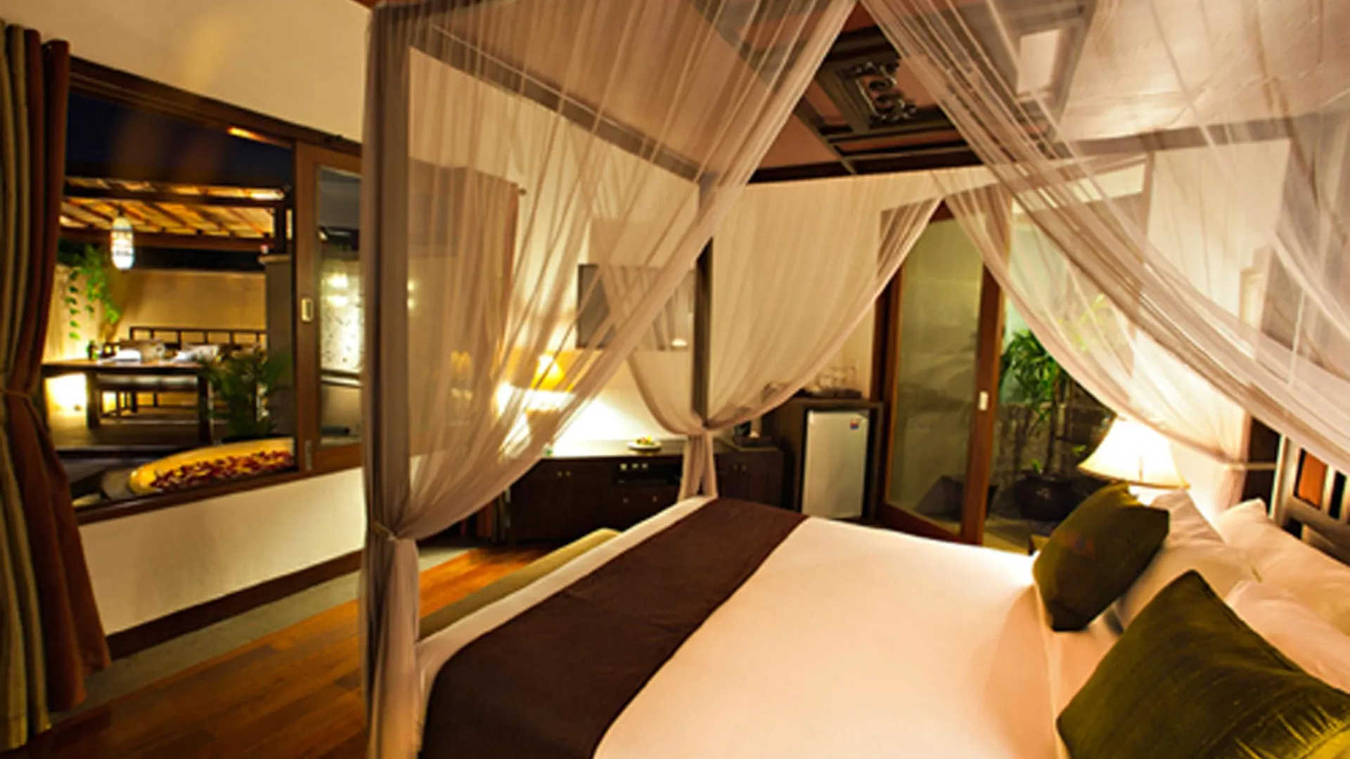Kanishka Villas Семиньяк