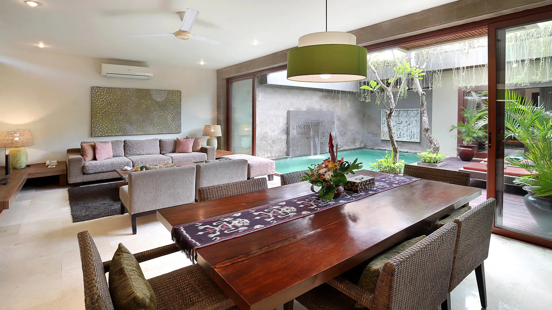 Kanishka Villas Семиньяк